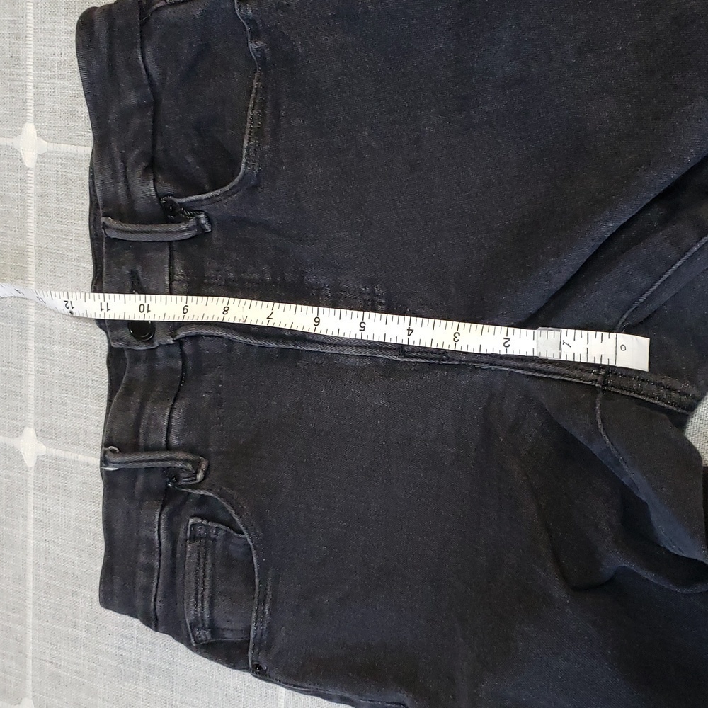 GOOD American Good Legs Jean's, Size 6/28 - Picture 10 of 16